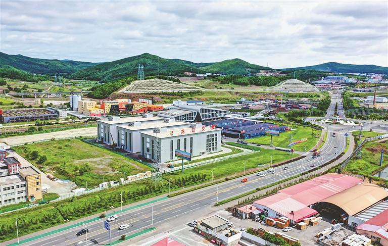 黑龙江，探寻自然奇观与历史韵味的双色之旅