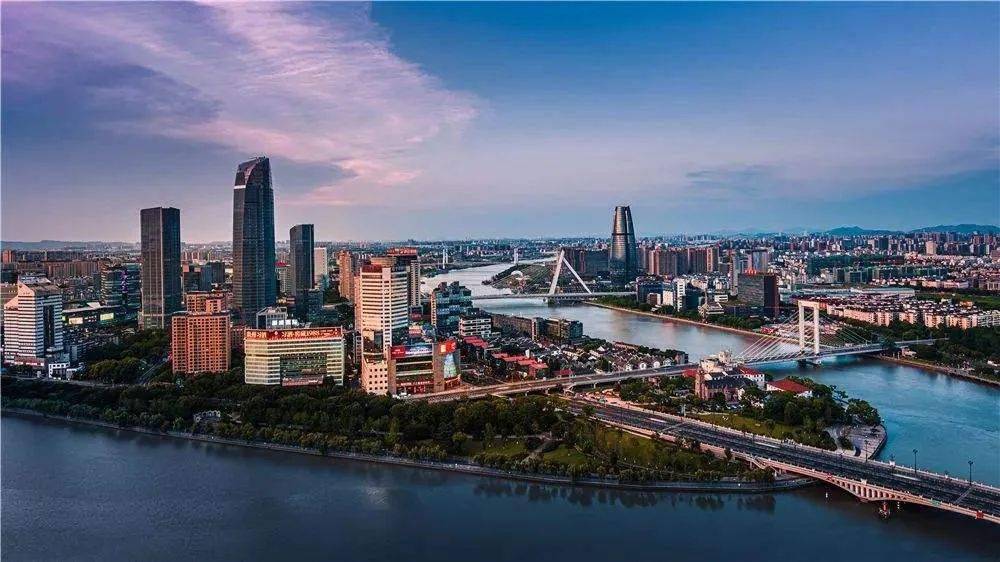 探索浙江，文化与自然之旅